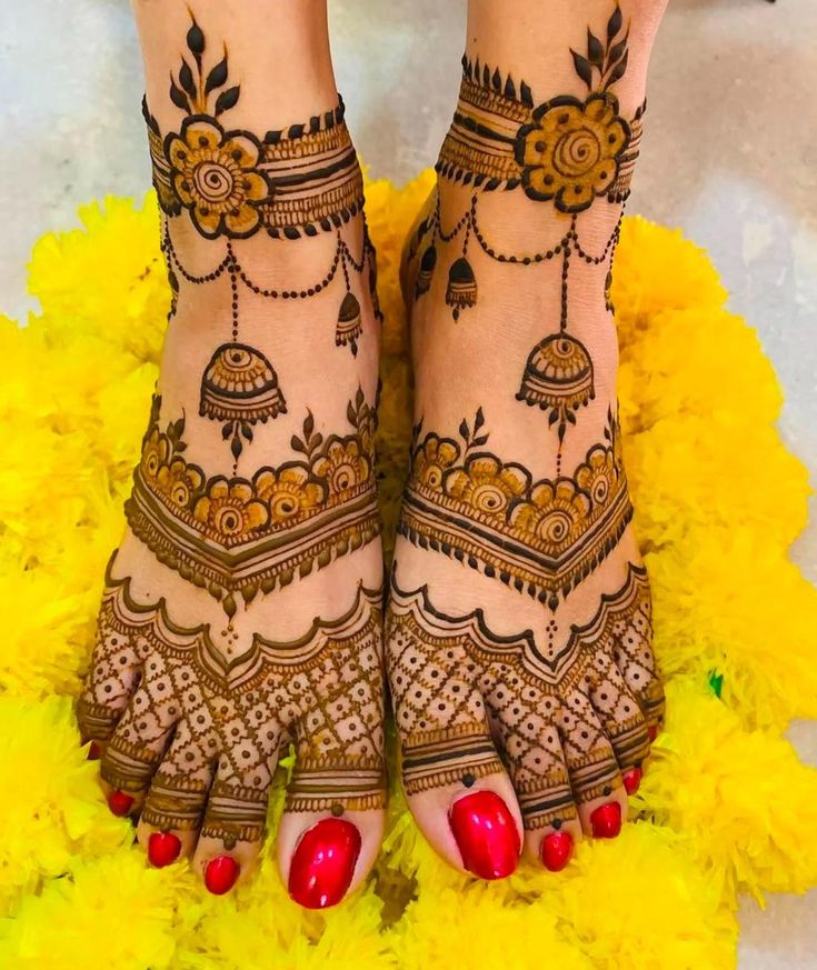 Advance and detailed Bridal mehandi